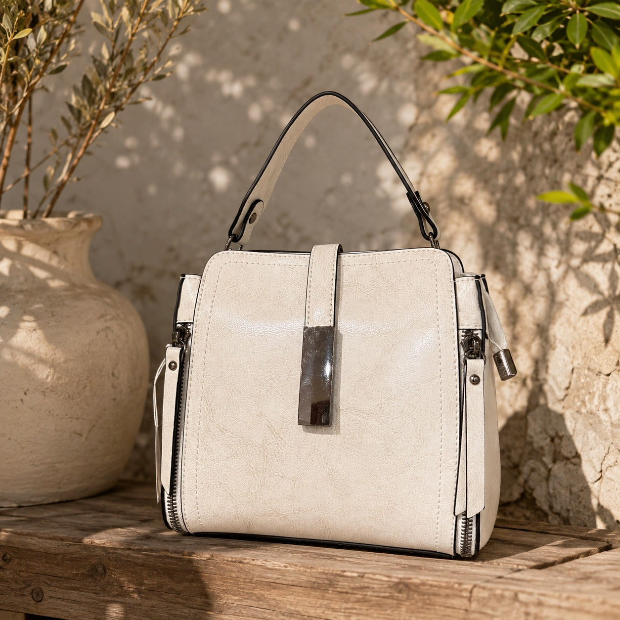 Full Grain Oil-Waxed Leather Handbag and Crossbody Bag